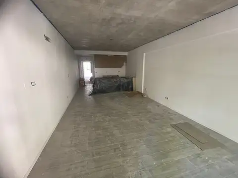 Venta de departamento 2 ambientes a Extrenar