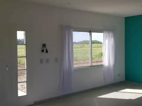 Casa en Venta en Lagos De Canning, USD 199.000