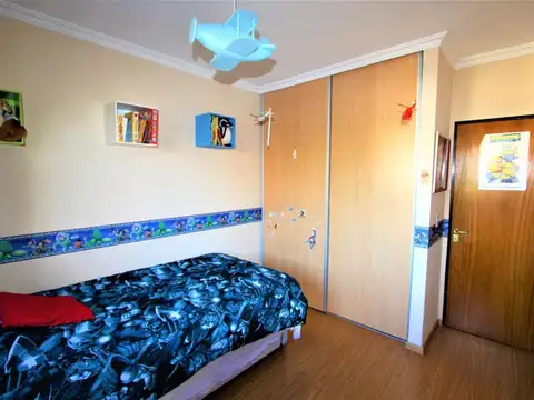 Depto Tipo Casa 4 ambientes con 2 baños