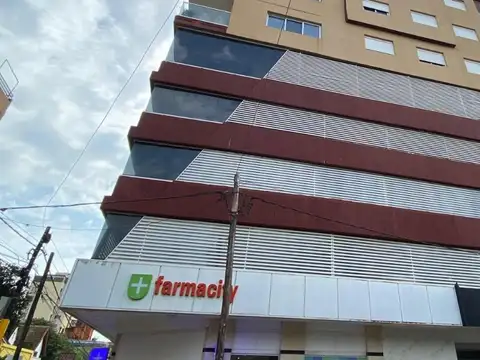 ALQUILER | DEPARTAMENTO PREMIUM 2 DORMITORIOS CON COCHERA – CENTRO DE POSADAS