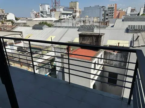 Depto Tipo Casa en Alquiler con 1 cocheras