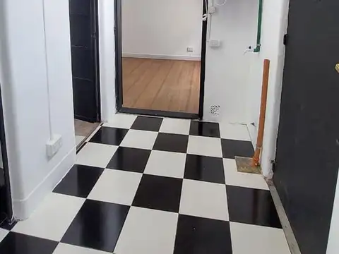 Depto Tipo Casa en Alquiler en Flores, $ 470.000