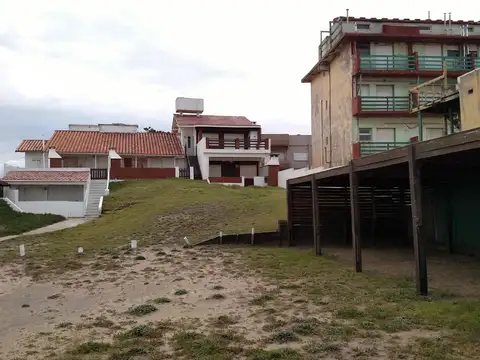 Casa en Venta con 5 cocheras