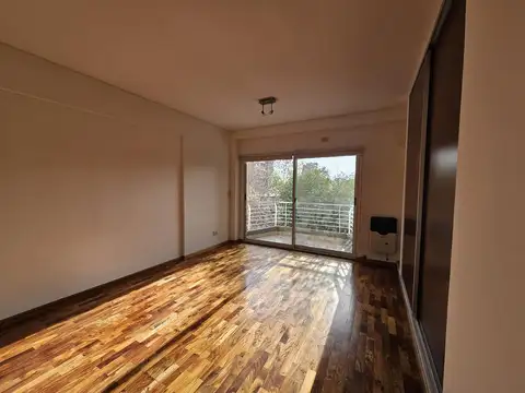 Julian Alvarez  al 900