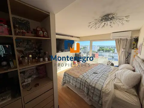 Departamento en Venta con 3 cocheras