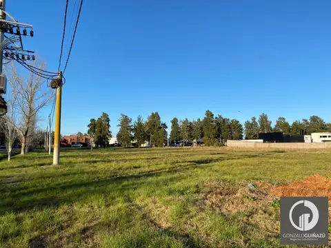 Terreno de 4160 metros cuadrados en venta Hostal del Sol  Fisherton