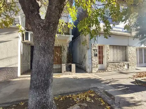Casa PH 3 ambientes Patio Ramos Mejía