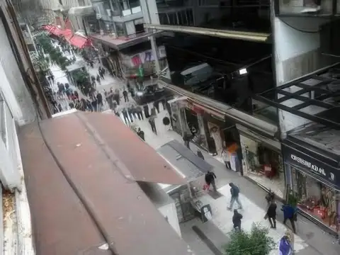 Peatonal Florida e/ Tucumán y Viamonte