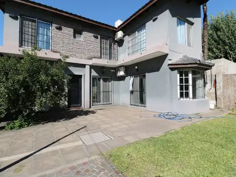 Club Universitario Buenos Aires 2400