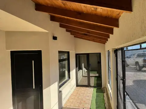 Depto Tipo Casa en Venta en Comodoro Rivadavia, USD 100.000