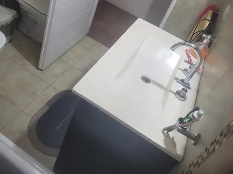 Casa en doble lote con pileta en barrio privado