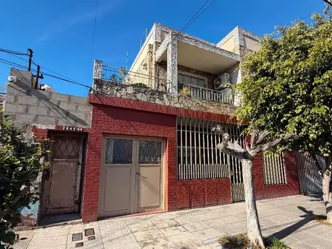 PH 3 AMBIENTES CON LAVADERO Y PATIO EN VILLA LUZURIAGA