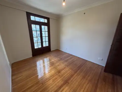 Departamento en Alquiler 60 años