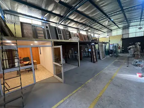 GALPÓN INDUSTRIAL - LOCAL COMERCIAL - DEPARTAMENTO