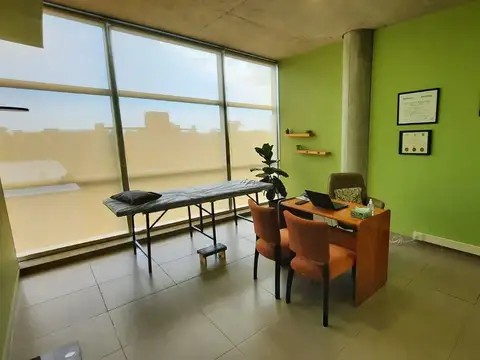 VENTA OFICINA PILAR EN OFFICIA PILAR