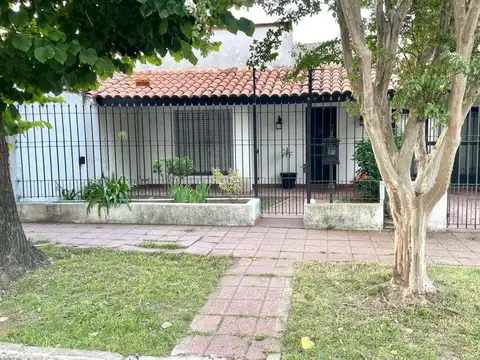 CASA EN VENTA - MONTE GRANDE (GBA SUR)