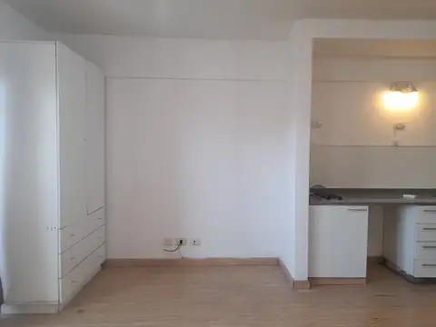 Departamento en Alquiler en Balvanera, $ 400.000