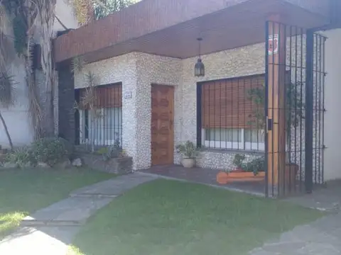 La Crujia 4700
