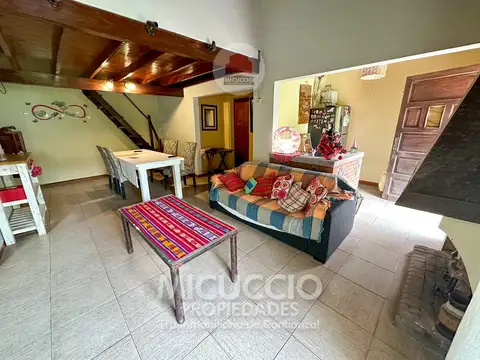 Casa 5 ambientes con 1 baño