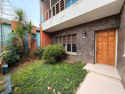 VENTA CASA 4 AMBIENTES RAMOS MEJIA
