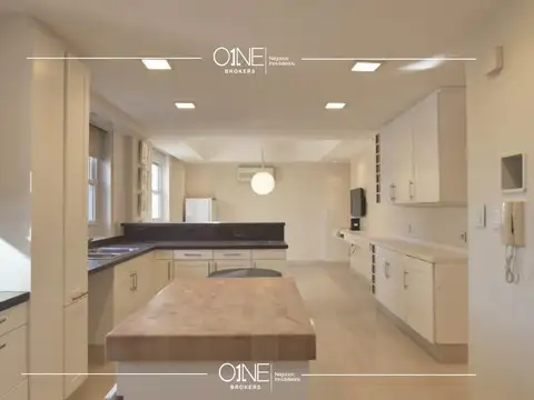Departamento en Venta de 8 ambientes