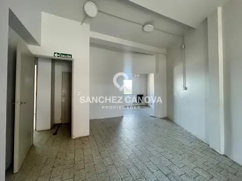 Local en Venta 30 años