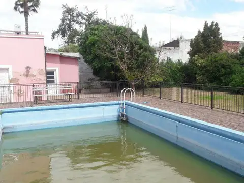 Departamento 6 ambientes con 3 baños