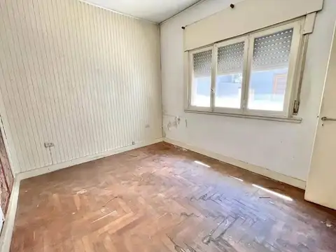 Depto Tipo Casa 4 ambientes con 2 baños