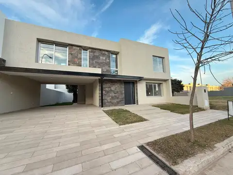 Casa en Venta en Cordoba, Capital