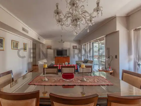 Departamento en Venta de 4 dormitorios