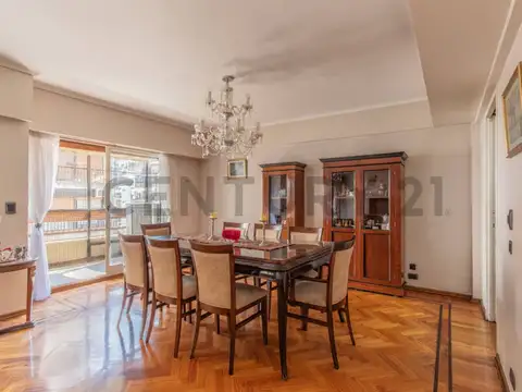 Departamento en Venta de 5 ambientes