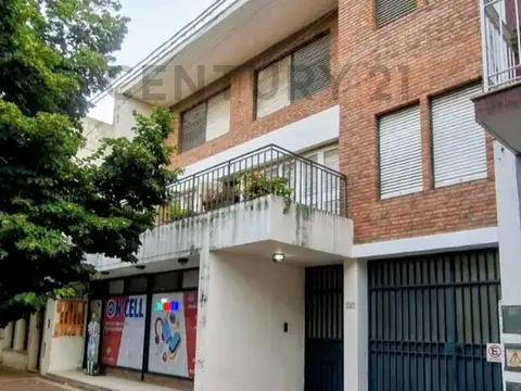 CASA EN VENTA 4 DORMITORIOS, PARQUE Y LOCAL COMERCIAL, SALADILLO, PCIA BS AS
