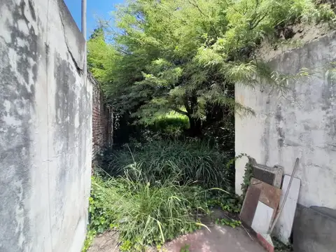 Terreno en Venta en Alberdi, USD 180.000