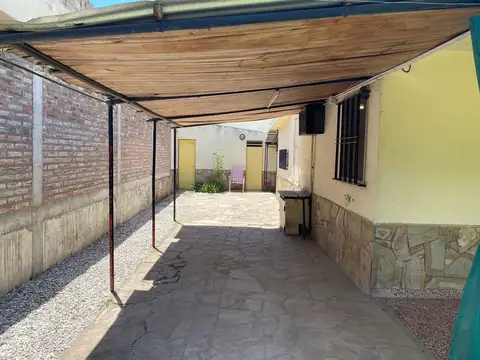 Juan José Paso al 2249