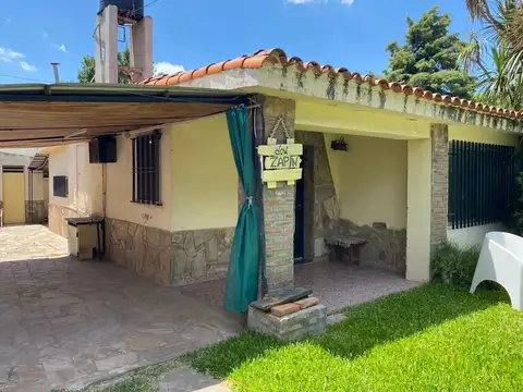 Casa en Venta con 1 cochera