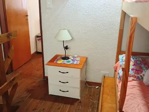Depto Tipo Casa 4 ambientes con 1 baño
