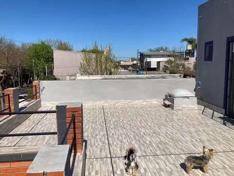 Luis Pereyra 900