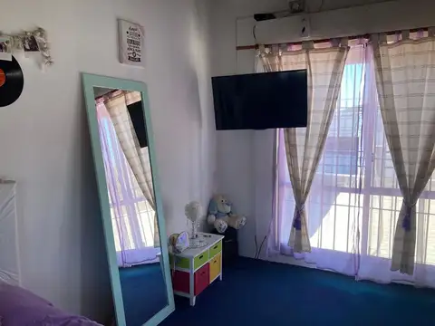 CASA 5 AMBIENTES EN 2 PLANTAS