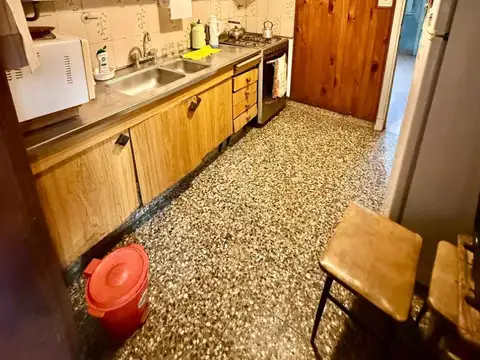Casa 3 ambientes con 1 baño