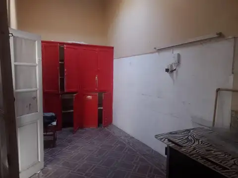 Local en Alquiler Via Pública