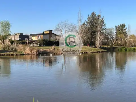 Terreno en Venta de 1204,0 m2