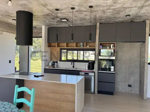Casa en Venta 1 año