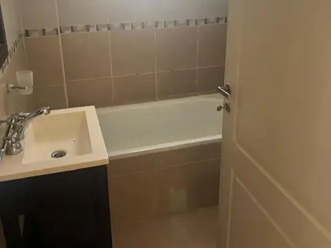 Departamento en Alquiler en Flores, $ 550.000