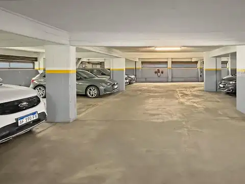 COCHERA DE 13,90 M2 - VENTA - LAS CAÑITAS