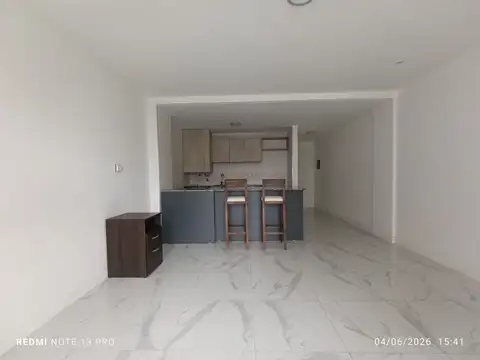 Departamento en Alquiler en La Perla Sur, $ 750.000