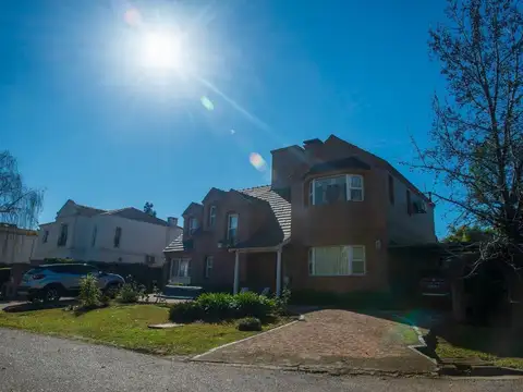 NUEVO INGRESO, IMPECABLE, VENDE YA !!!