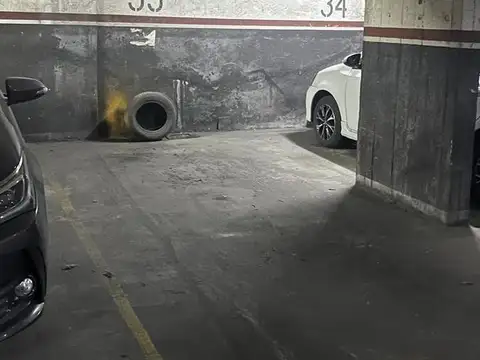 Venta de Cochera en Balvanera 