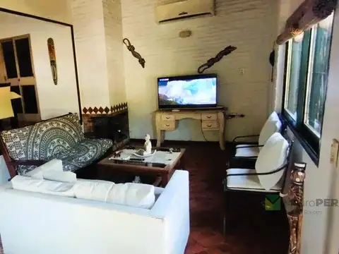 Casa en Venta en Villa Elisa, USD 180.000