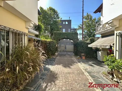 Depto Tipo Casa en Venta de 3 dormitorios