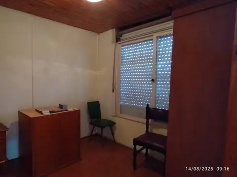 Casa 3 ambientes con 2 baños